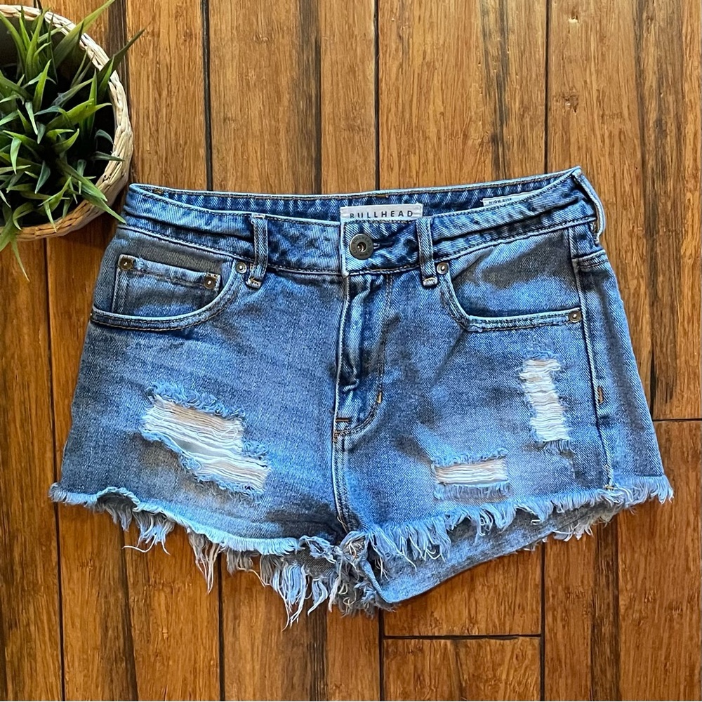 Bullhead Blue Jean Shorts Distressed Cut-Off Style